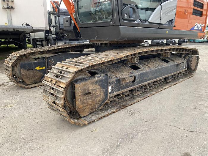 Usato 2019 HITACHI ZX210 LCN-6