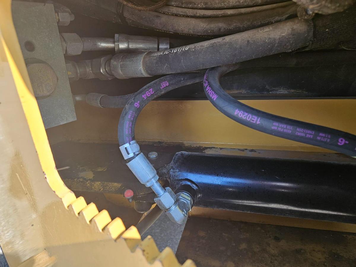 Usato 2008 CATERPILLAR CB 34