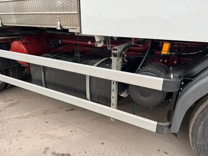 Usato 1997 RENAULT  PREMIUM 300 ATTR. SPURGO MORO