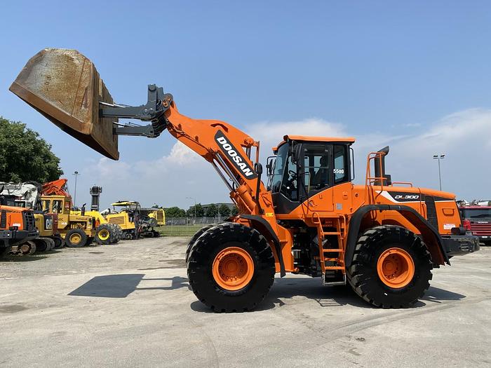Usato 2016 DOOSAN DL 300-5