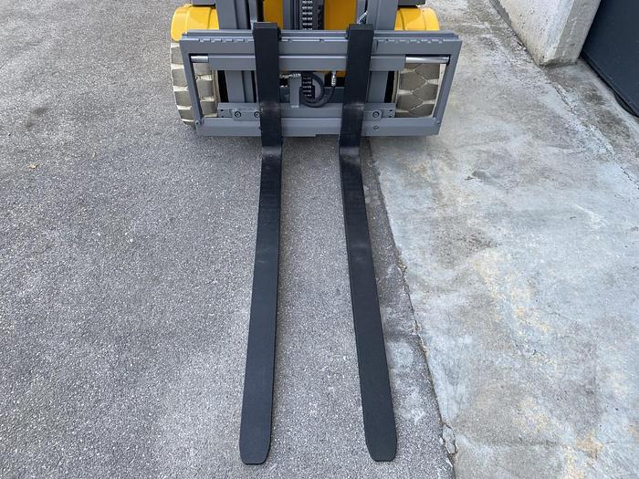 Usato 2016 JUNGHEINRICH EFG 320