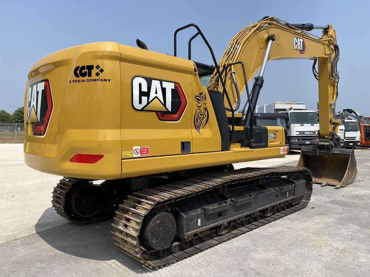 Usato 2022 CATERPILLAR 320 GC