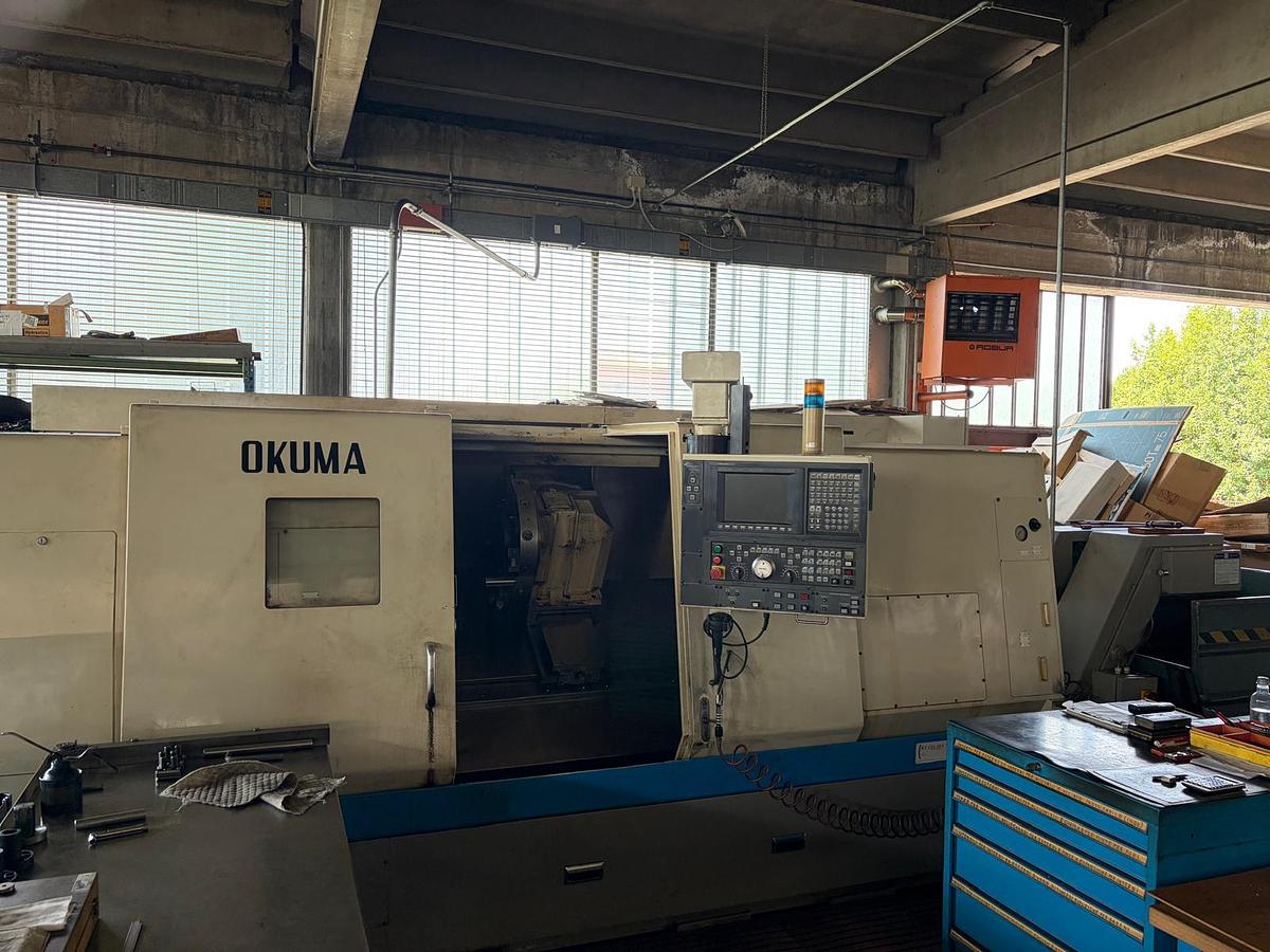 Usato 2001 OKUMA LB 400