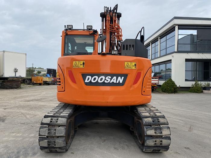 Usato 2016 DOOSAN DX140 LCR-5
