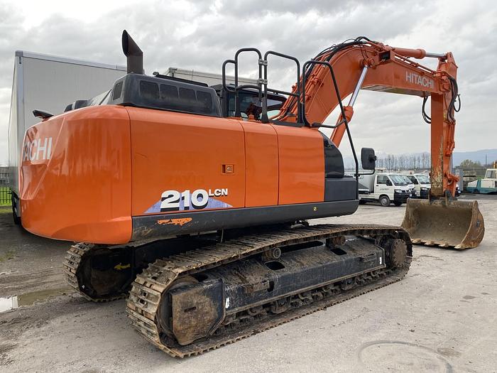 Usato 2019 HITACHI ZX210 LCN-6