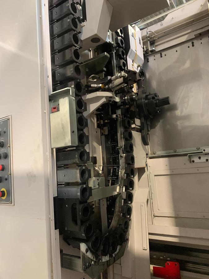Usato 2011 OKUMA MB 4000 H