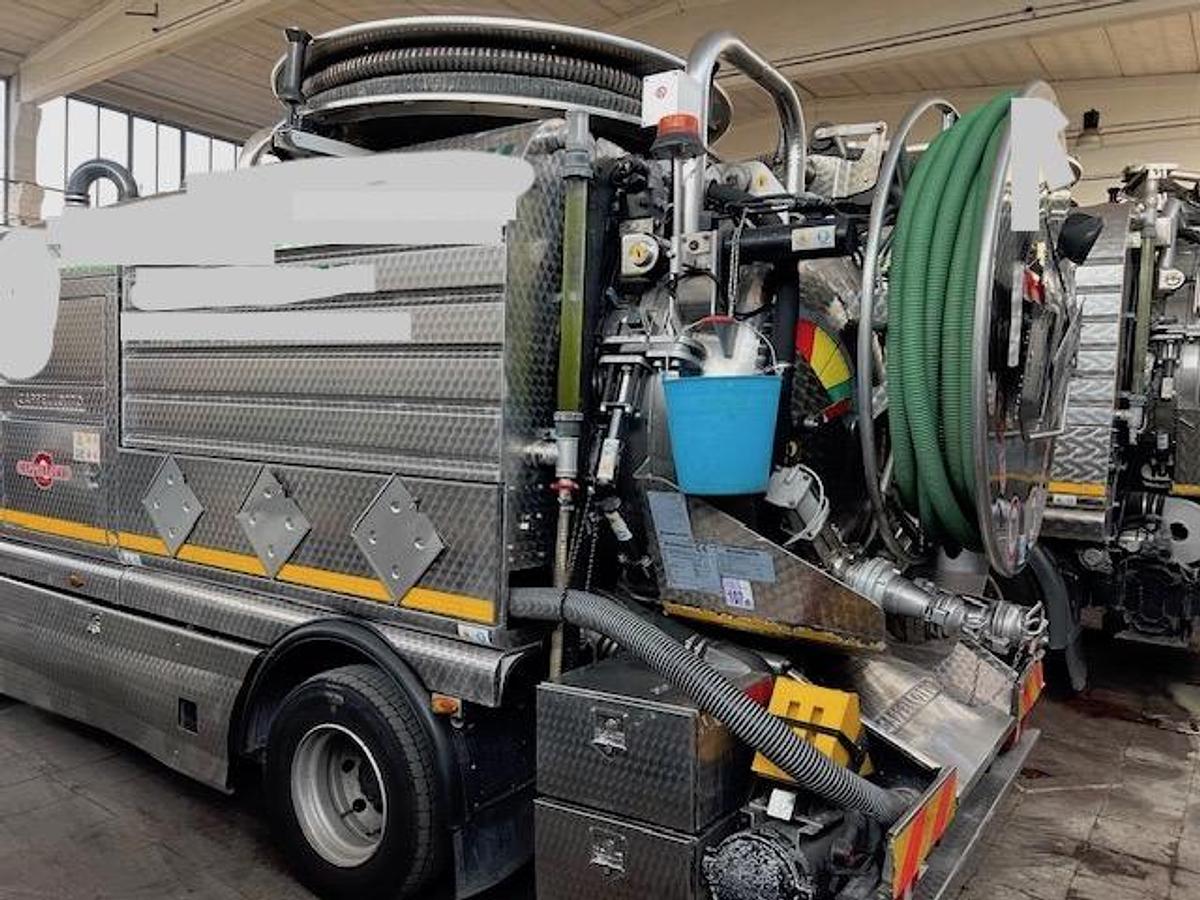 Usato 2014 IVECO IVECO 120 SPURGO CAPPELLOTTO