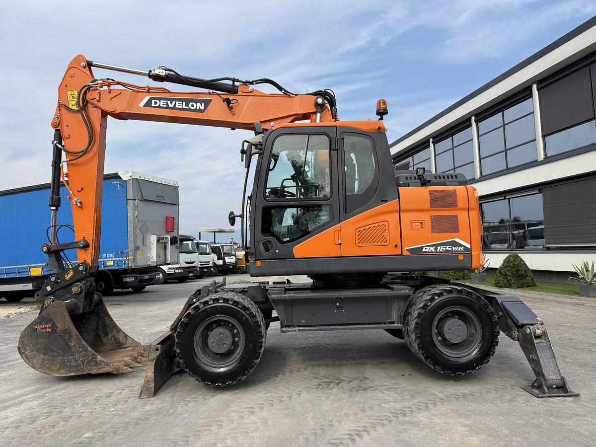 Usato 2023 DEVELON DX165WR-7