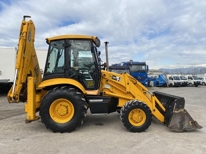 Usato 2004 JCB 3CX-4T