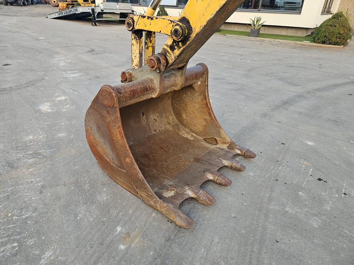 Usato 2006 KOMATSU PC130-7K