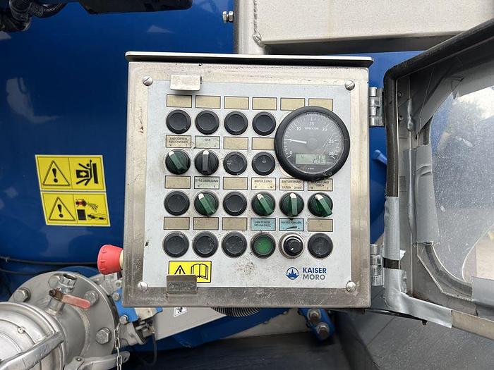 Usato MERCEDES AROCS 3553 ALLESTIMENTO SPURGO MORO