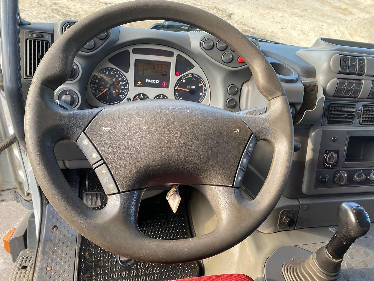 Usato IVECO TRAKKER 8*4 450 E/5 TRILATERALE