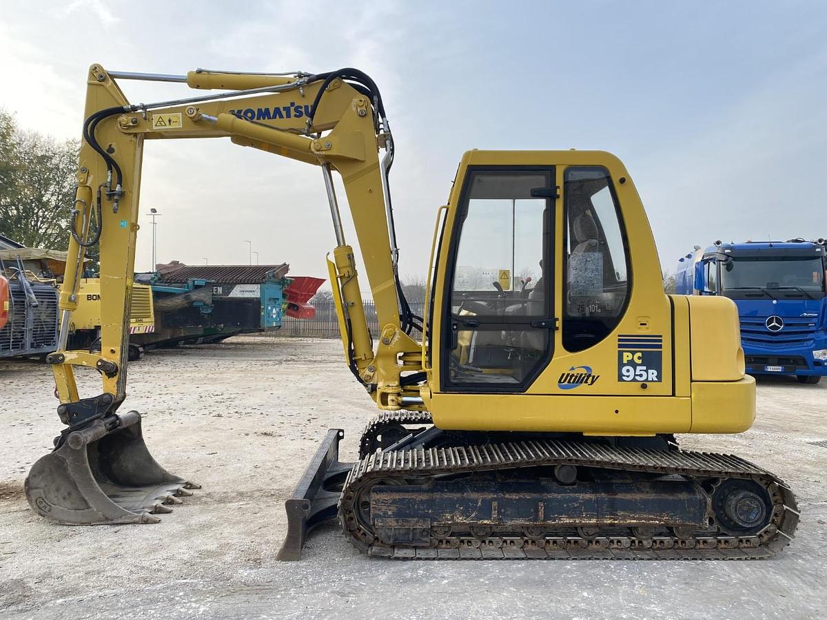 Usato 2001 KOMATSU PC95