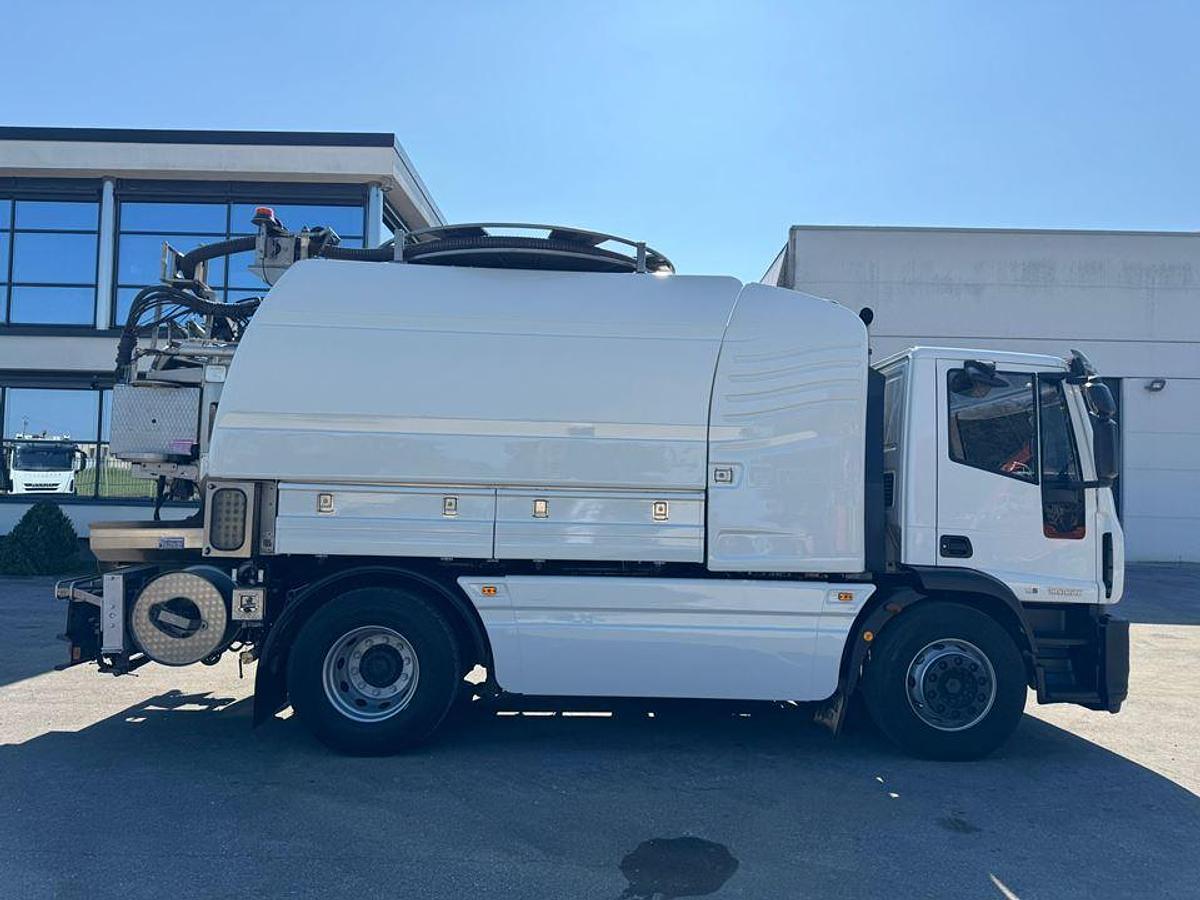 Usato 2012 IVECO EUROCARGO 180E28 SPURGO MORO