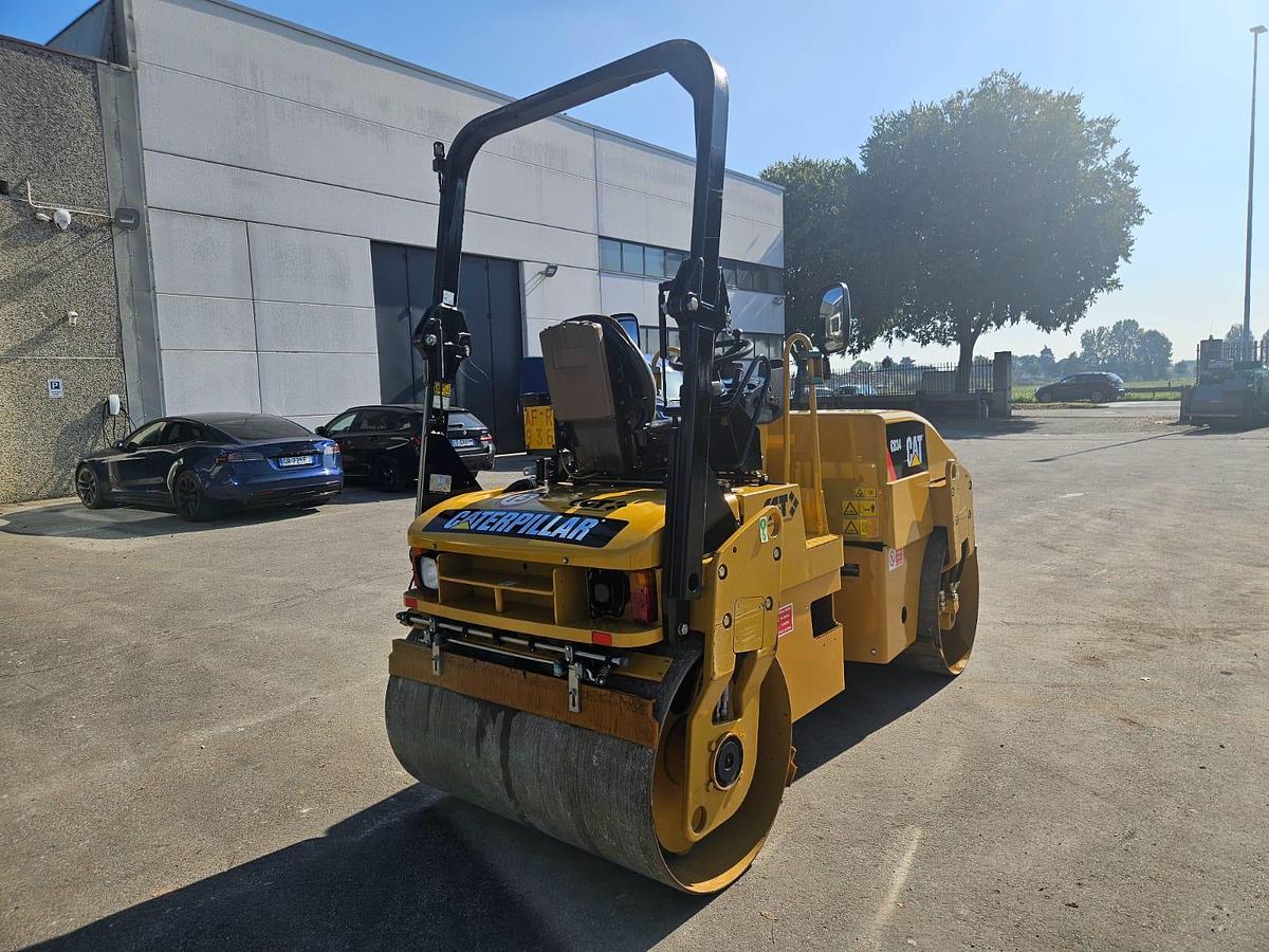 Usato 2008 CATERPILLAR CB 34
