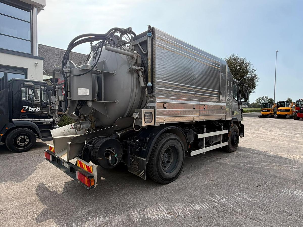 Usato 2001 IVECO EUROCARGO 170/27 SPURGO MORO