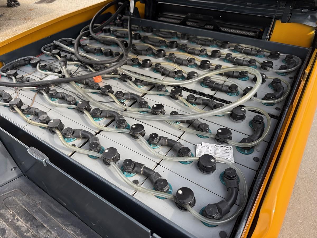 Usato 2012 JUNGHEINRICH EFG 535