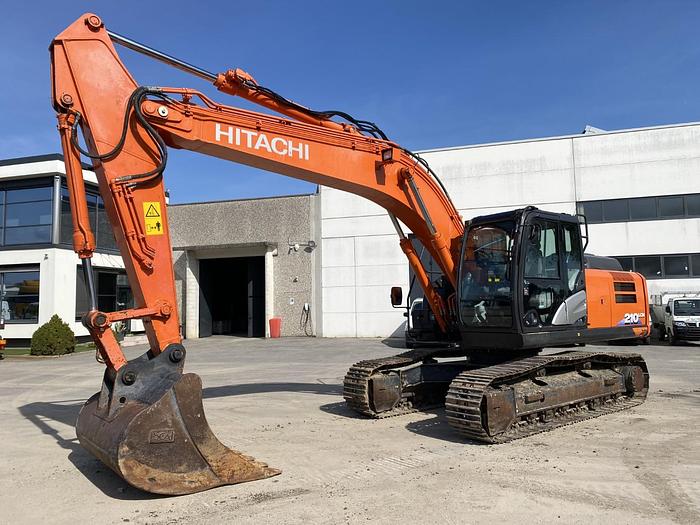 Usato 2018 HITACHI ZX210 LCN-6