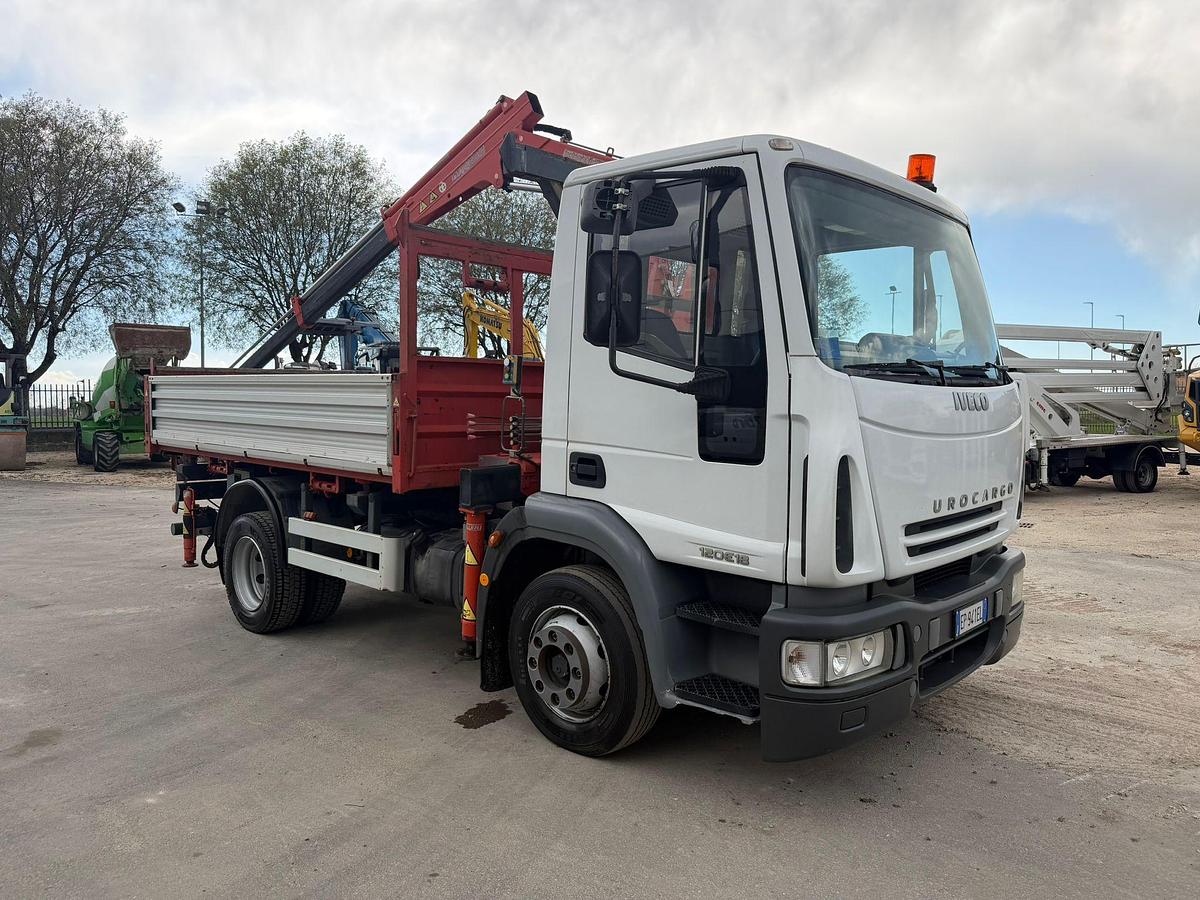 Usato 2013 iveco Eurocargo 120/18