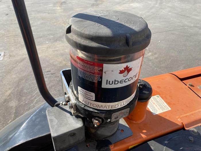 Usato 2016 HITACHI ZX135US-5B