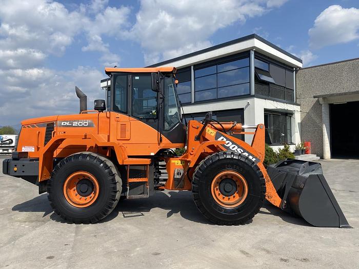 Usato 2015 DOOSAN DL 200-3