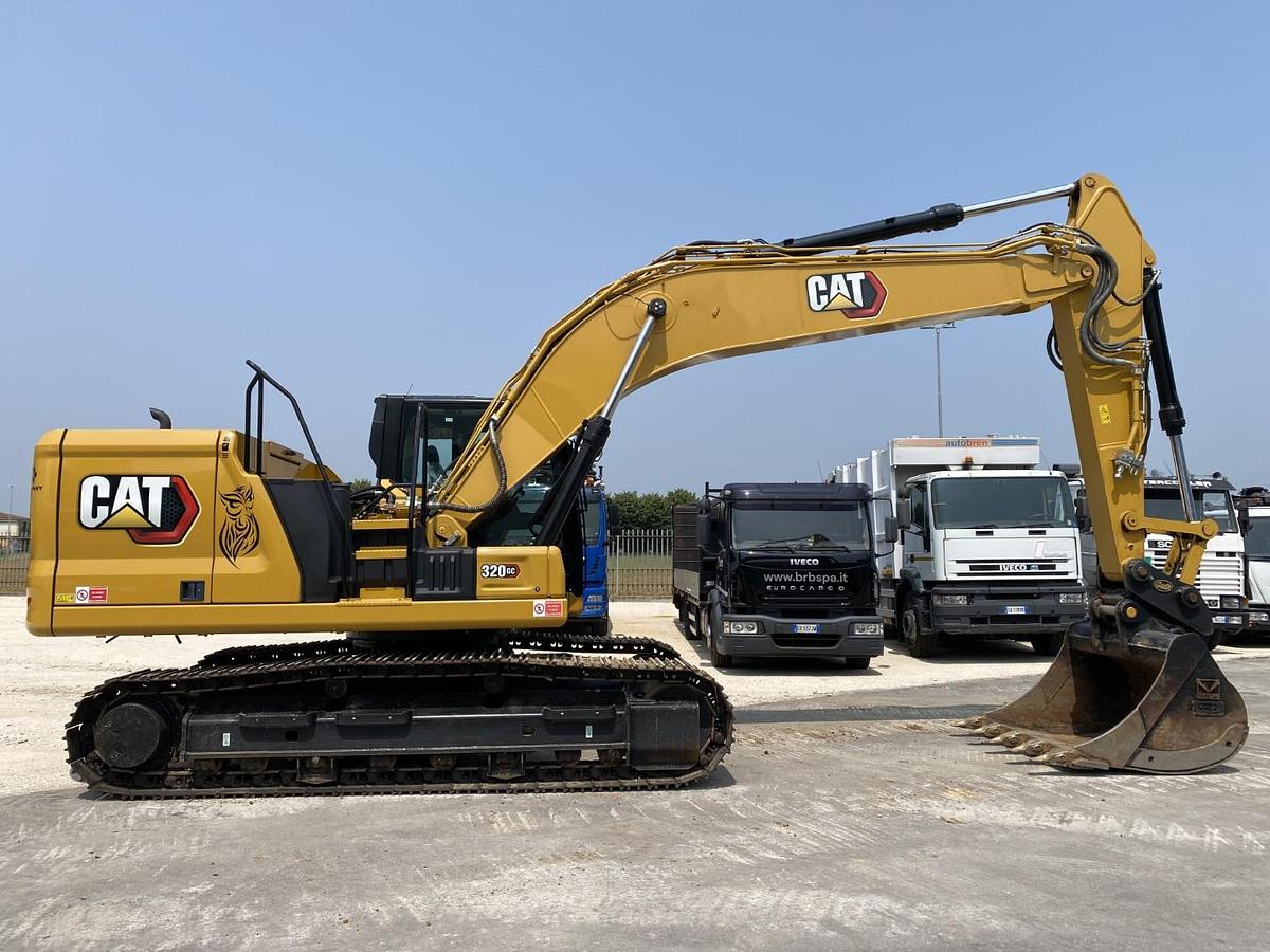 Usato 2022 CATERPILLAR 320 GC