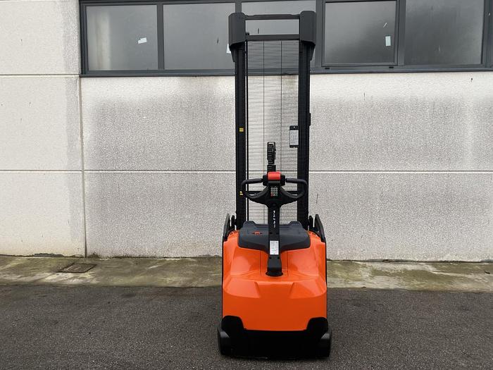 Usato 2017 TOYOTA SWE-160