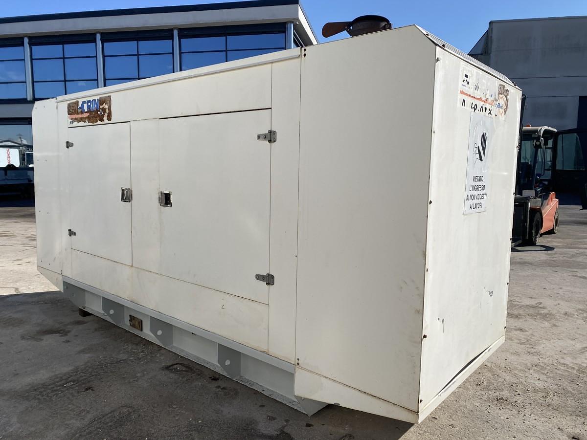 Usato 2009 PERIN 7000 S