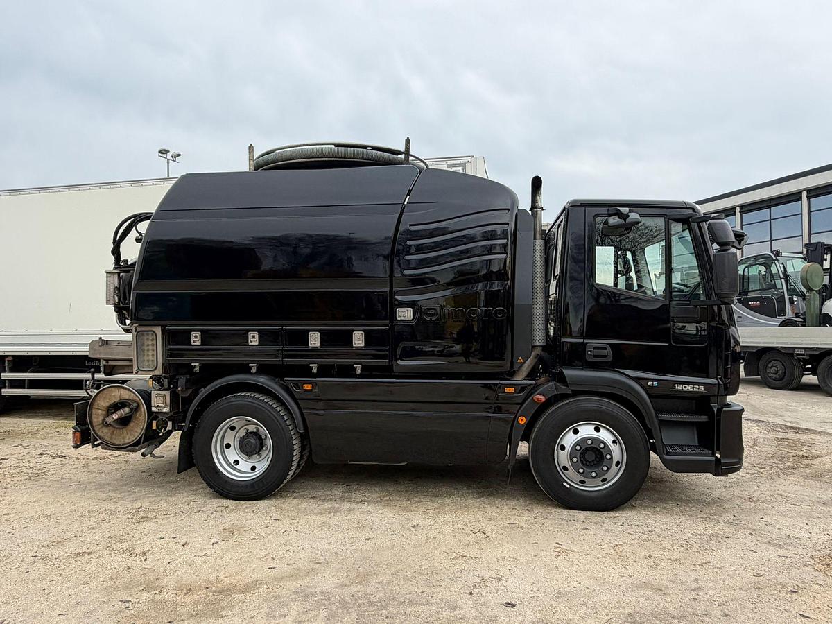 Usato 2010 iveco moro eurocargo 120 spurgo moro