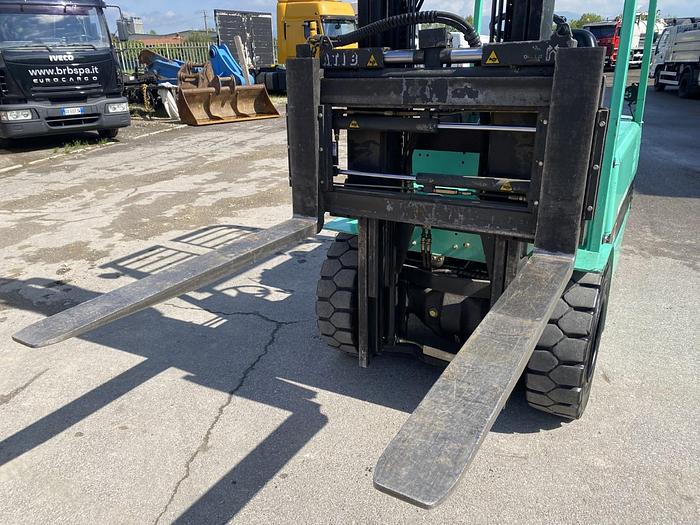 Usato 2004 MITSUBISHI FB35K-PAC