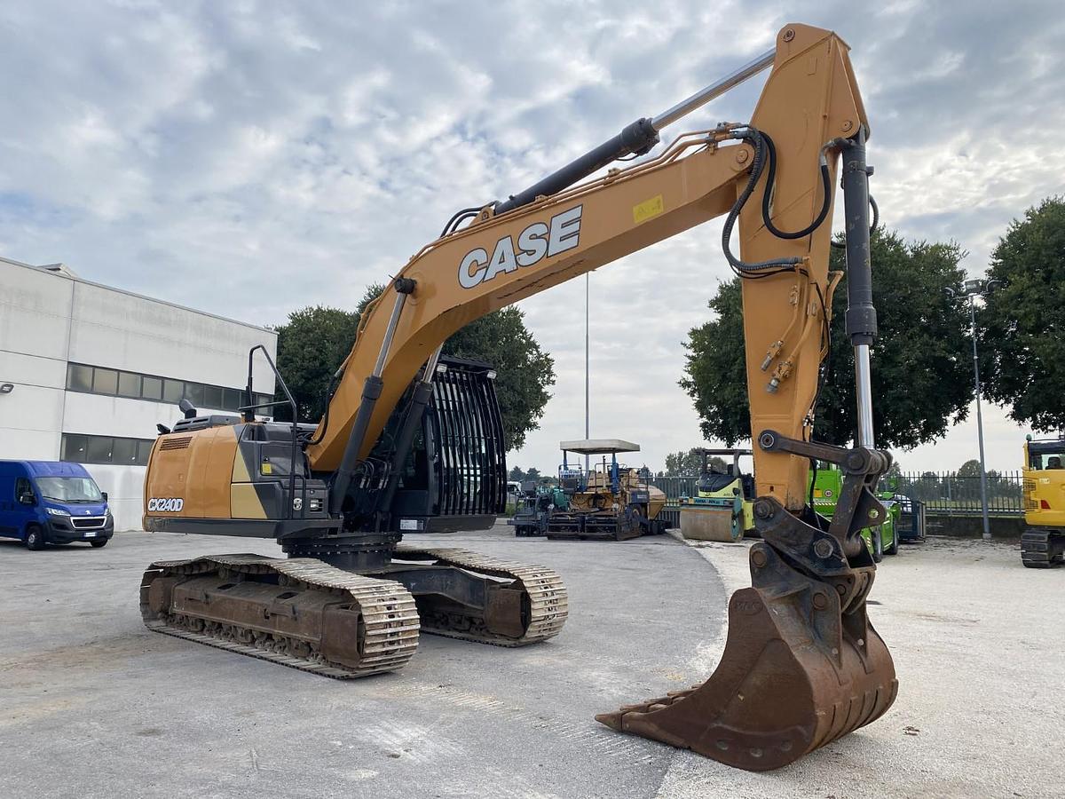 Usato 2017 CASE CX 240D