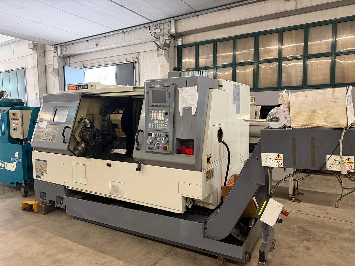 Usato 2003 MAZAK  QTN-250  1000L