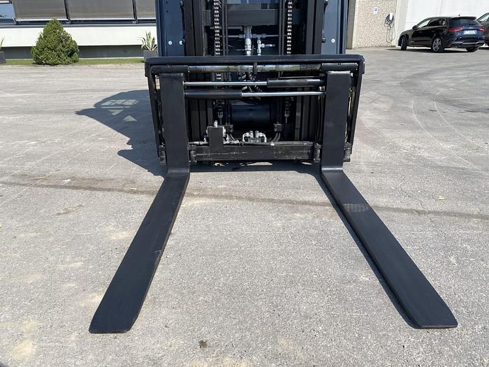 Usato 2017 TOYOTA 8FBMT 25