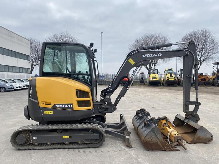 Usato 2020 VOLVO ECR35D