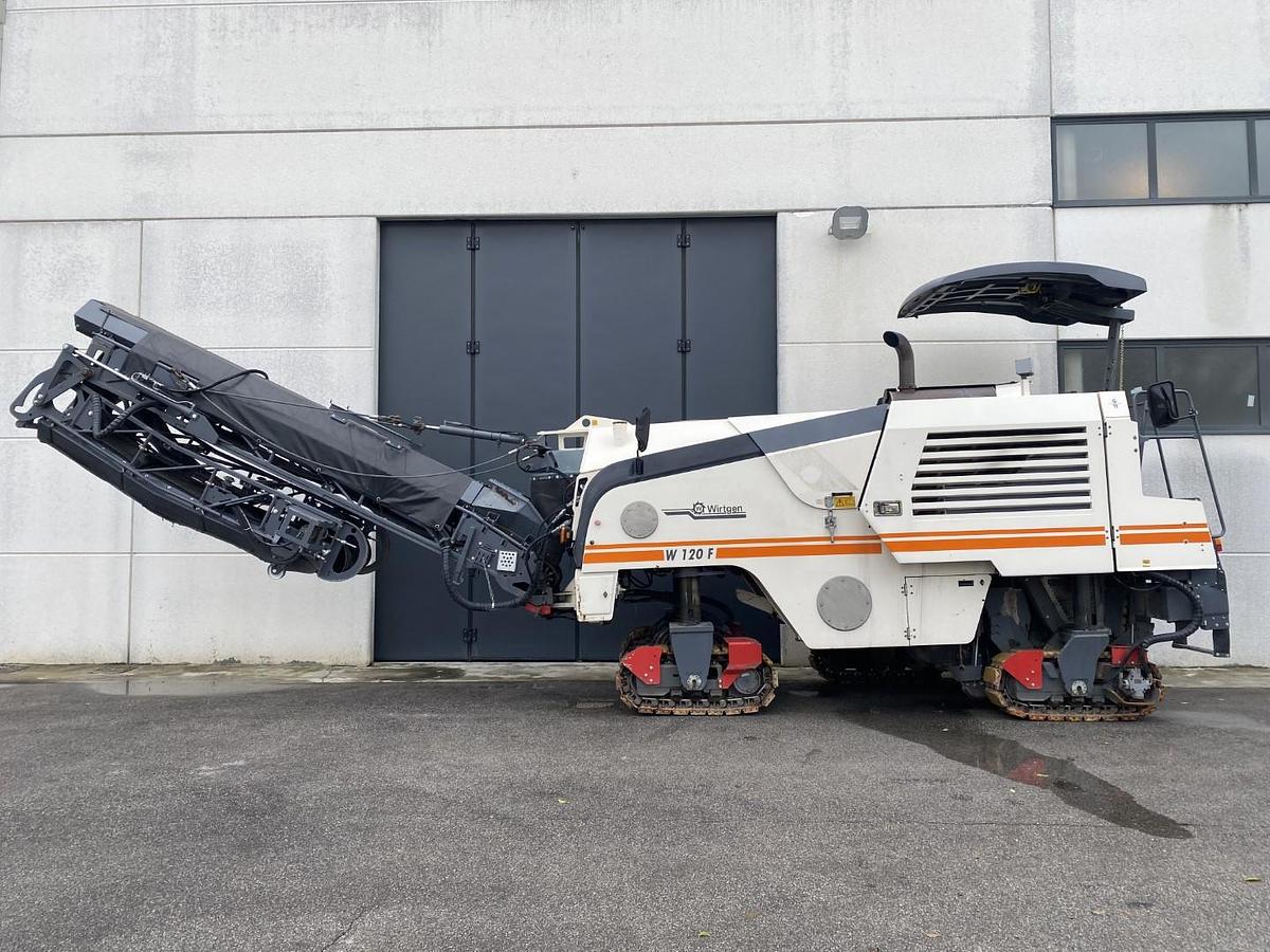 Usato 2010 WIRTGEN W 120 F
