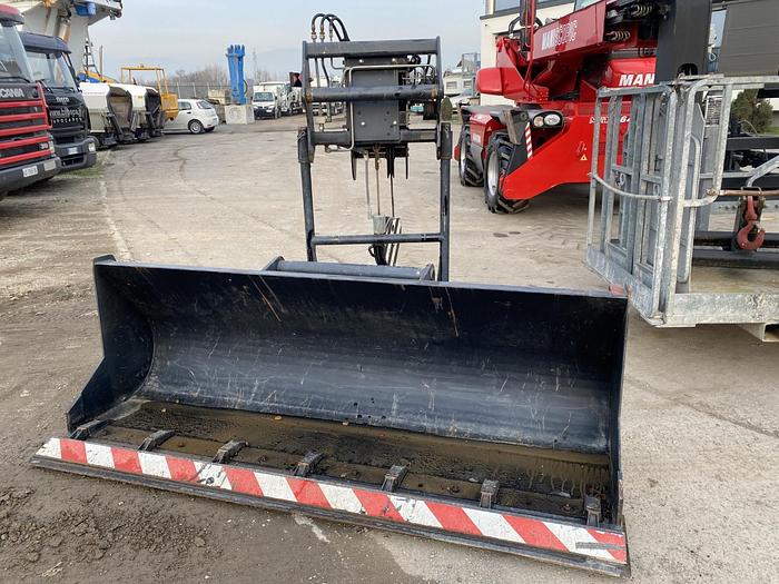 2011 MANITOU MRT 1640