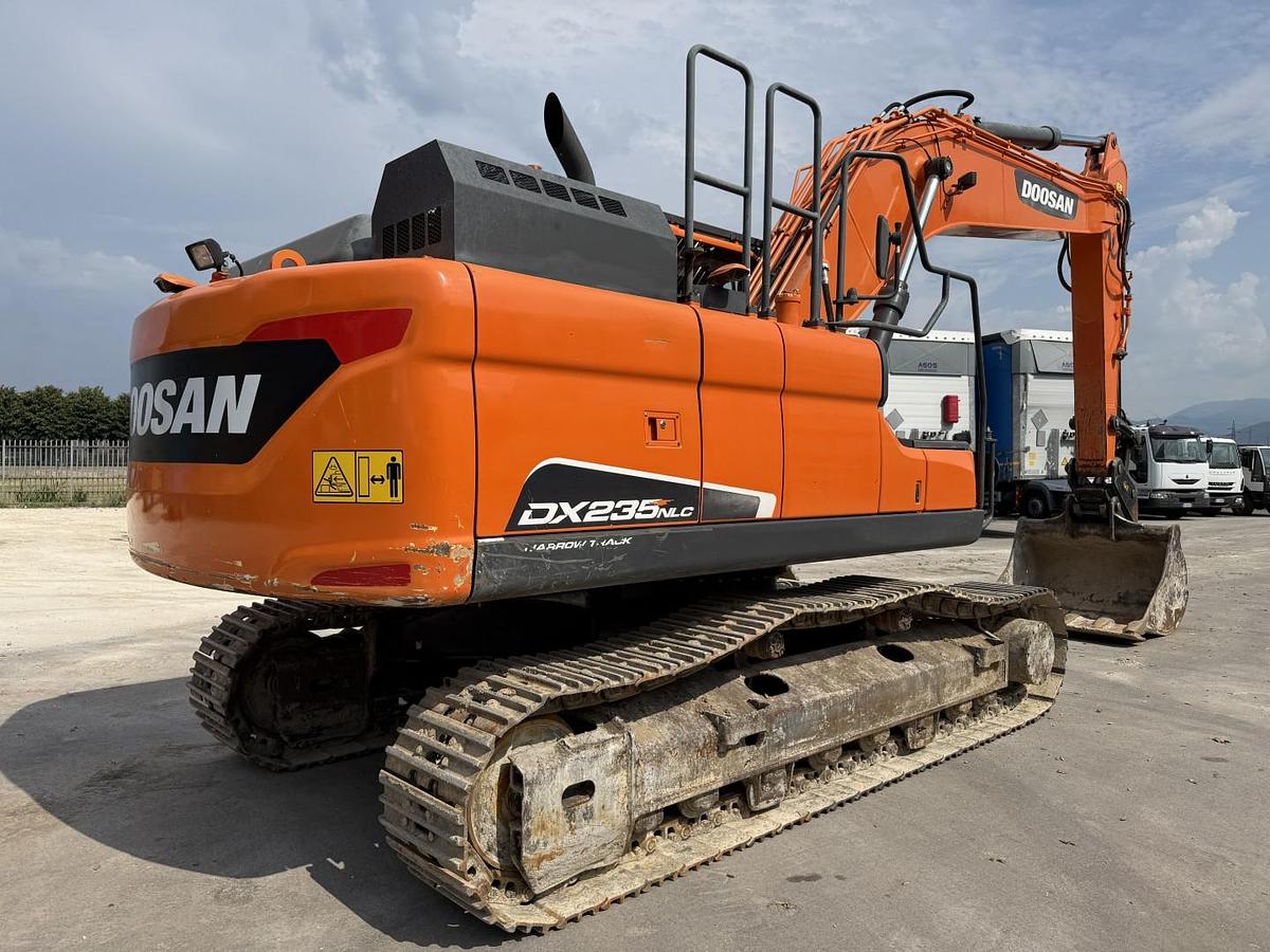 Usato 2020 DOOSAN DX235 NLC-5