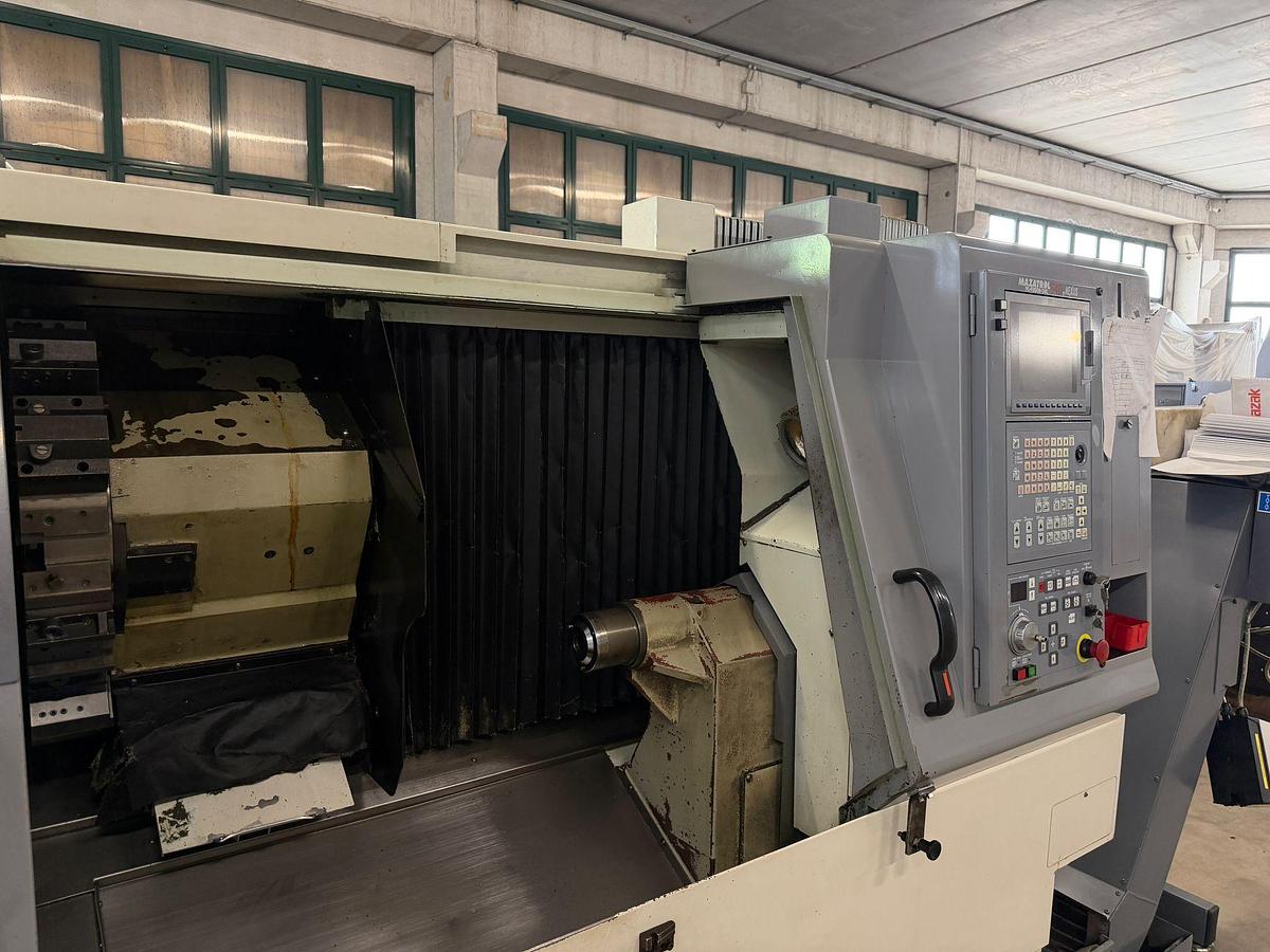 Usato 2003 MAZAK  QTN-250  1000L