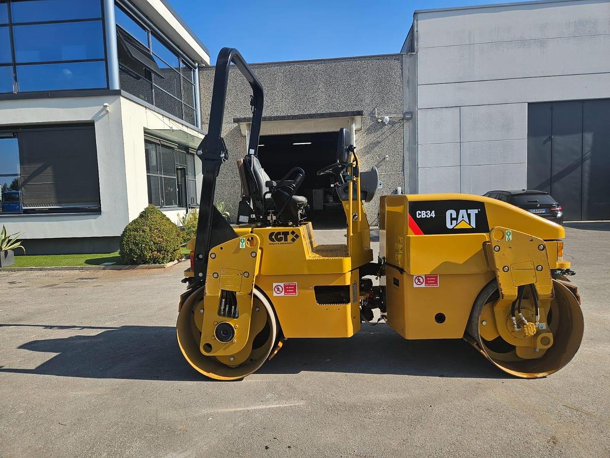 Usato 2008 CATERPILLAR CB 34