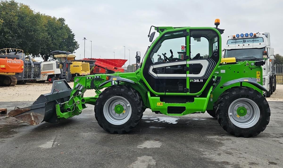 Usato 2022 MERLO P35.11
