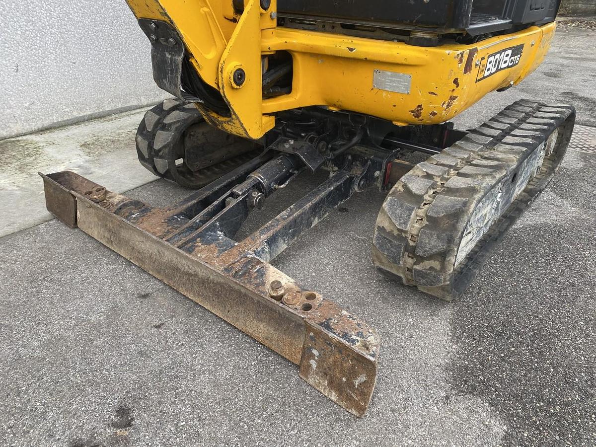 Usato 2014 JCB 8018