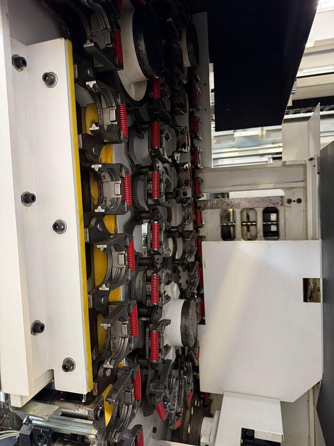 Usato 2016 OKUMA B300 II