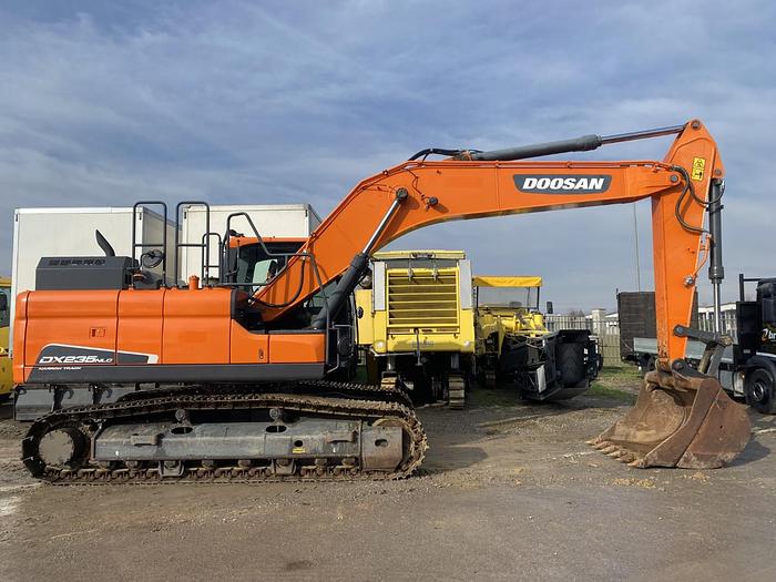 Usato 2018 DOOSAN DX235 NLC-5