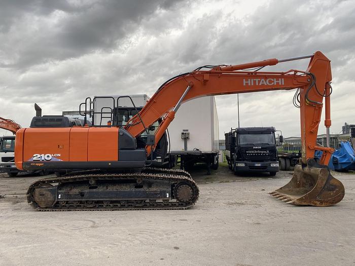 Usato 2019 HITACHI ZX210 LCN-6