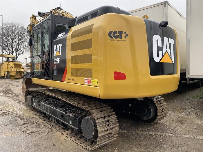 Usato 2020 CATERPILLAR 323 FLN