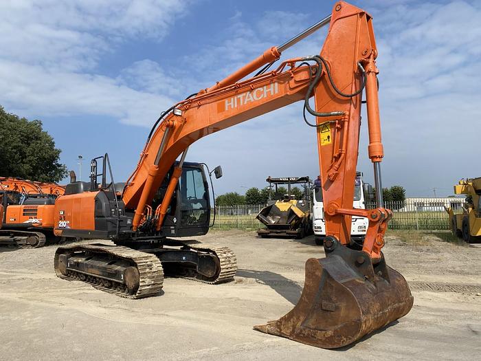 Usato 2019 HITACHI ZX210 LCN-6