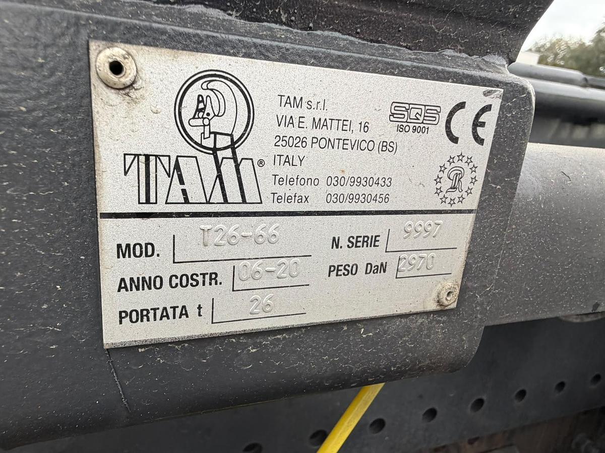 Usato 2008 IVECO 450 SCARRABILE E5