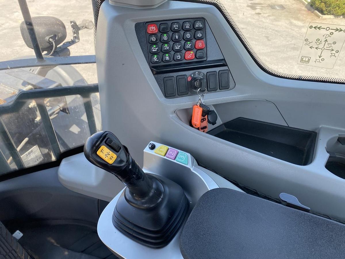 Usato 2023 CASE 821G