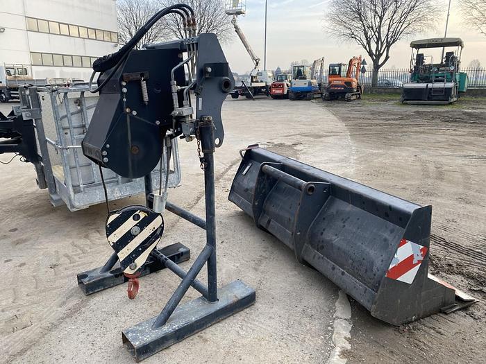 2011 MANITOU MRT 1640