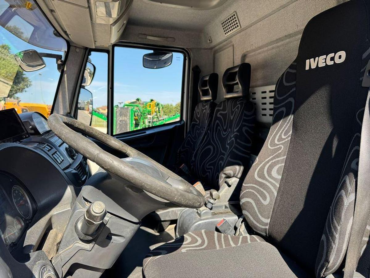 Usato 2012 IVECO EUROCARGO 180E28 SPURGO MORO